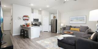 3 miles from Lackland AFB!! Gallery 6