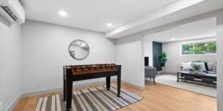 Millcreek Stunner Next to St Marks Hospital! Gallery 28
