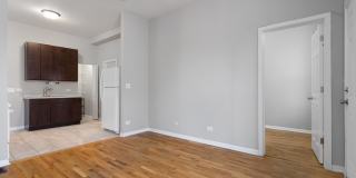 1532 W 18th Place Gallery 3