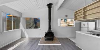 209 Rosecrans Avenue Gallery 8