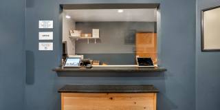 Tallahassee - East Gallery 9