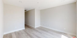 953 N Mariposa Ave Gallery 28
