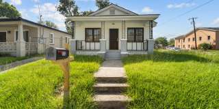 Bright & Stylish 3-Bedroom Home Near Downtown Savannah Gallery 1