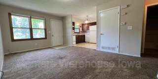 910 E Railroad Gallery 3