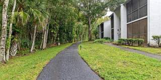1182 PINE RIDGE Circle W Gallery 25