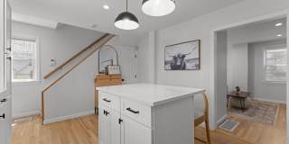 9 Dexter Gallery 3