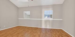 243 NW 45th Avenue Gallery 21