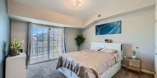 1 bed 1 bath w/ near DIA! $500 MOVE IN SPECIAL Gallery 8