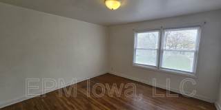 269 Madison Street Gallery 14