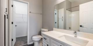 Centennial Park Apartments Gallery 22