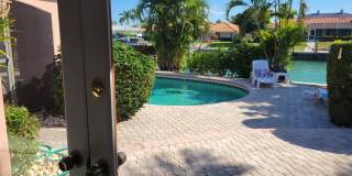 Short term starting Jan. 1, 2027 only BIRD KEY Large 4/3 canal home with heated pool Gallery 18