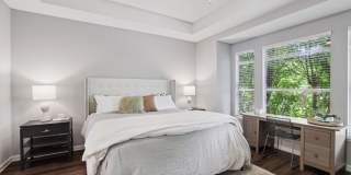 Townhouse Atlanta Gallery 16