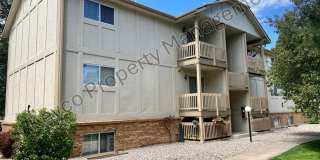 Great Condo by Foothills Mall! Gallery 1