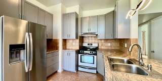 AVAILABLE NOW! 3 Bedroom 2 Bathroom POOL HOME in Palm Springs ! Gallery 4