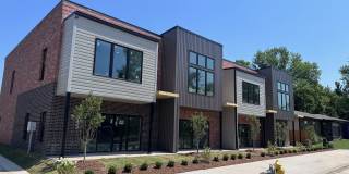 ***949 SE 10th Street*** Gallery 19