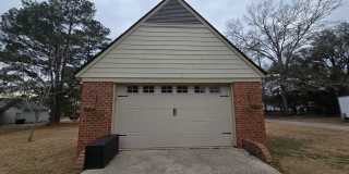 409 N Fulton St ~ Raeford Gallery 39