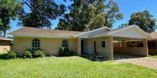 121 Tooke Dr. Gallery 1