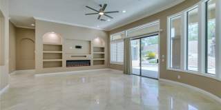 Elegant Anthem Country Club Residence with Spa, Balcony & 3-Car Garage Gallery 9
