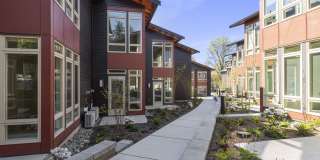 Oliver Bainbridge Island Gallery 23