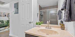 Decco 109 Gallery 44