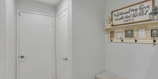 7635 Family Circle Gallery 34