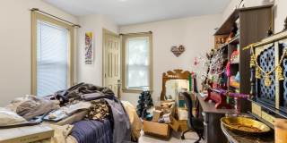 139 DAVIS Street Gallery 12