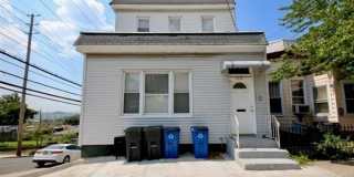 1001 COLUMBIA AVE Gallery 1