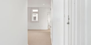 233 King Street Gallery 4