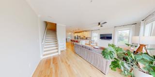 End Unit Brick TH 3 BED + 4.5 BA Roof top Deck Gallery 3