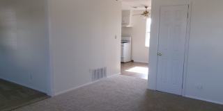 MOVE IN SPECIAL: $200 off of the first full month's rent! Very nice Home located in the Carrasland Area! Gallery 26