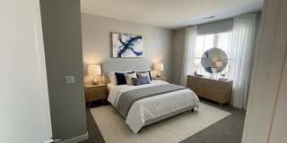 Traders Row Gallery 35