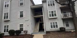 102 STONEHURST CT Gallery 1