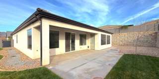 60 740 North Gallery 26