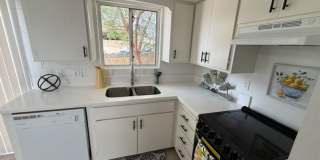 Great Location! 1 Bed 1 Bath Mesa Apartment Gallery 10