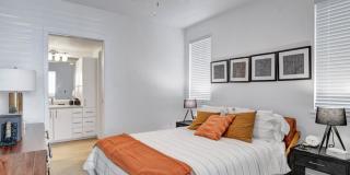 Martingale Gallery 29