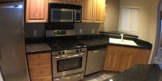 Great 2 bedroom condo on 2nd story! Gallery 4