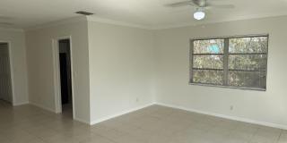 6575 NE 7th Avenue Gallery 16