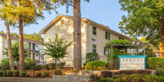 Arbors of East Atlanta Gallery 1
