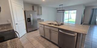8557 TRIUMPH CIRCLE Gallery 4