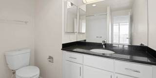 West 5th Apartments Gallery 11