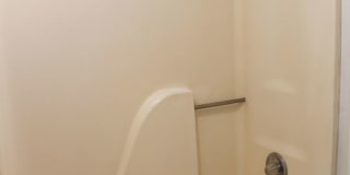 Adorable Condo Gallery 5