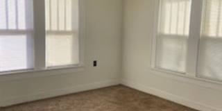 1710 CHESTNUT ST Gallery 16
