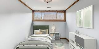 UIC Area 3-Bedroom Checks All the Boxes Gallery 10