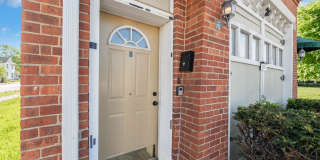 Funky Firehouse Renovated into Modern 2 BDR/1 Bath Gallery 24