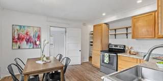 Charming 3 bed, 2 bath + Den rental home in Milwaukie! Charming 3 bed, 2 bath + Den rental home in Milwaukie! Gallery 13