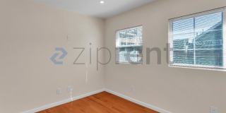4027 Fullington St Gallery 10