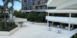 1915 Brickell Ave Gallery 7