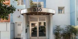 Modern Three Level 2 Bedroom/2 Bath Condo Loft Available Now! Gallery 1