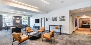 Wilshaw Apartments Gallery 16