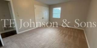 Spacious One Level Home with Den, Granite Kitchen Island, and 2 Car Carport Gallery 48